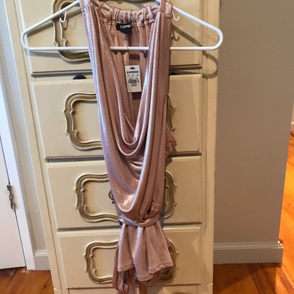 Top - Picture 2 of 4